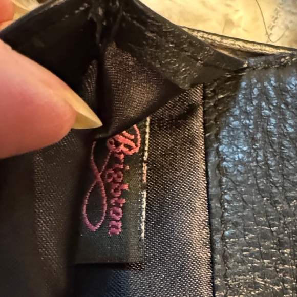 Crocodile Embossed Crossbody Bag - Picture 5 of 16